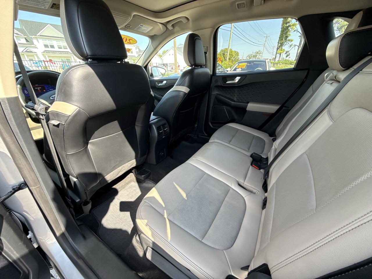 Ford Escape Titanium 4WD 2020