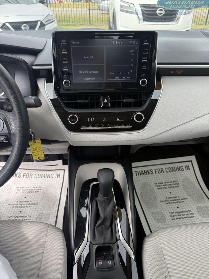 Toyota Corolla LE 2020