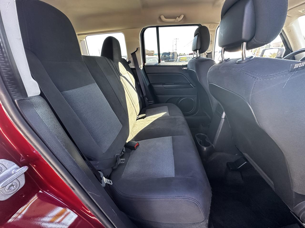 Jeep Patriot Latitude 2WD 2017