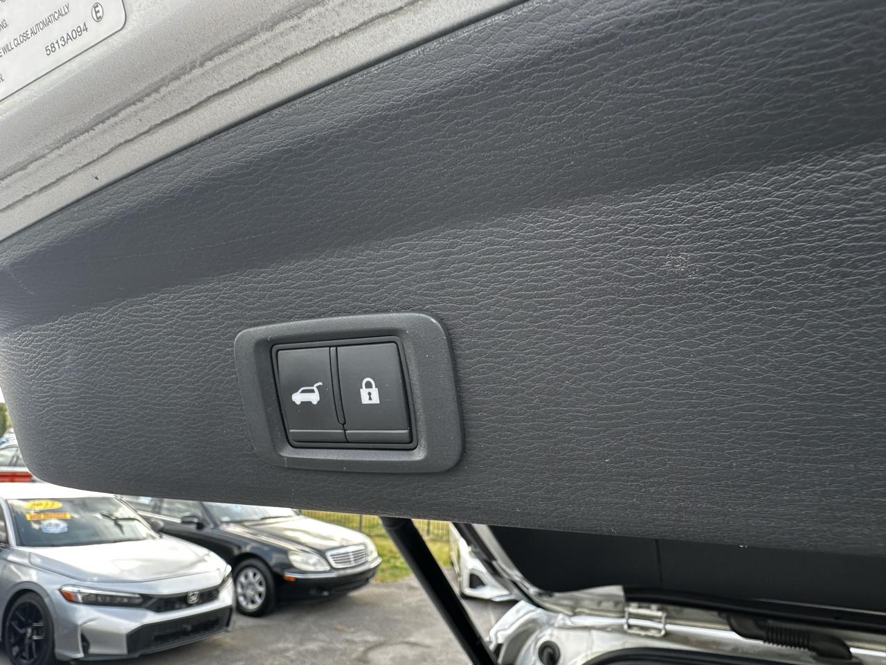 Mitsubishi Outlander SE 4WD 2022