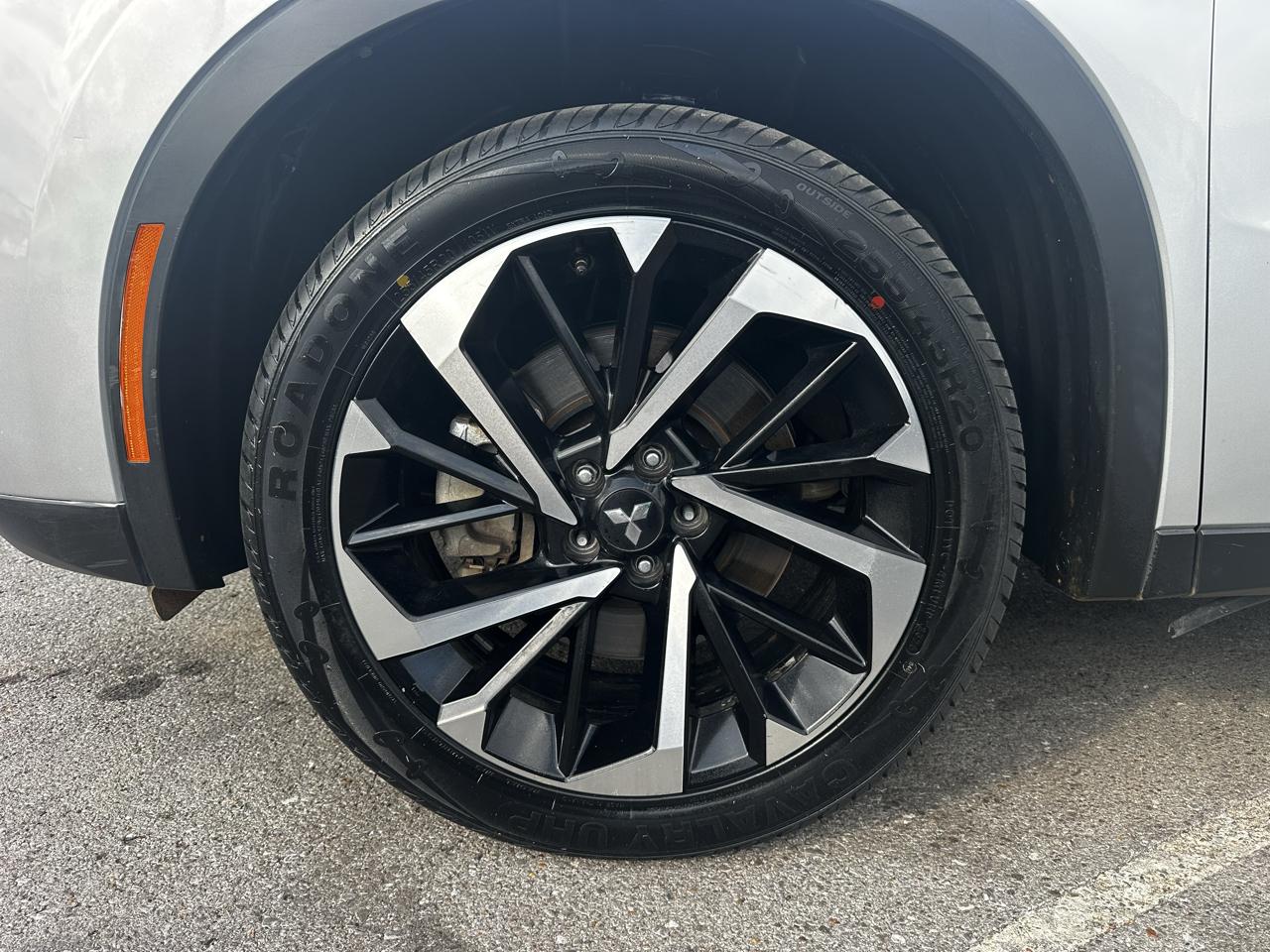 Mitsubishi Outlander SE 4WD 2022