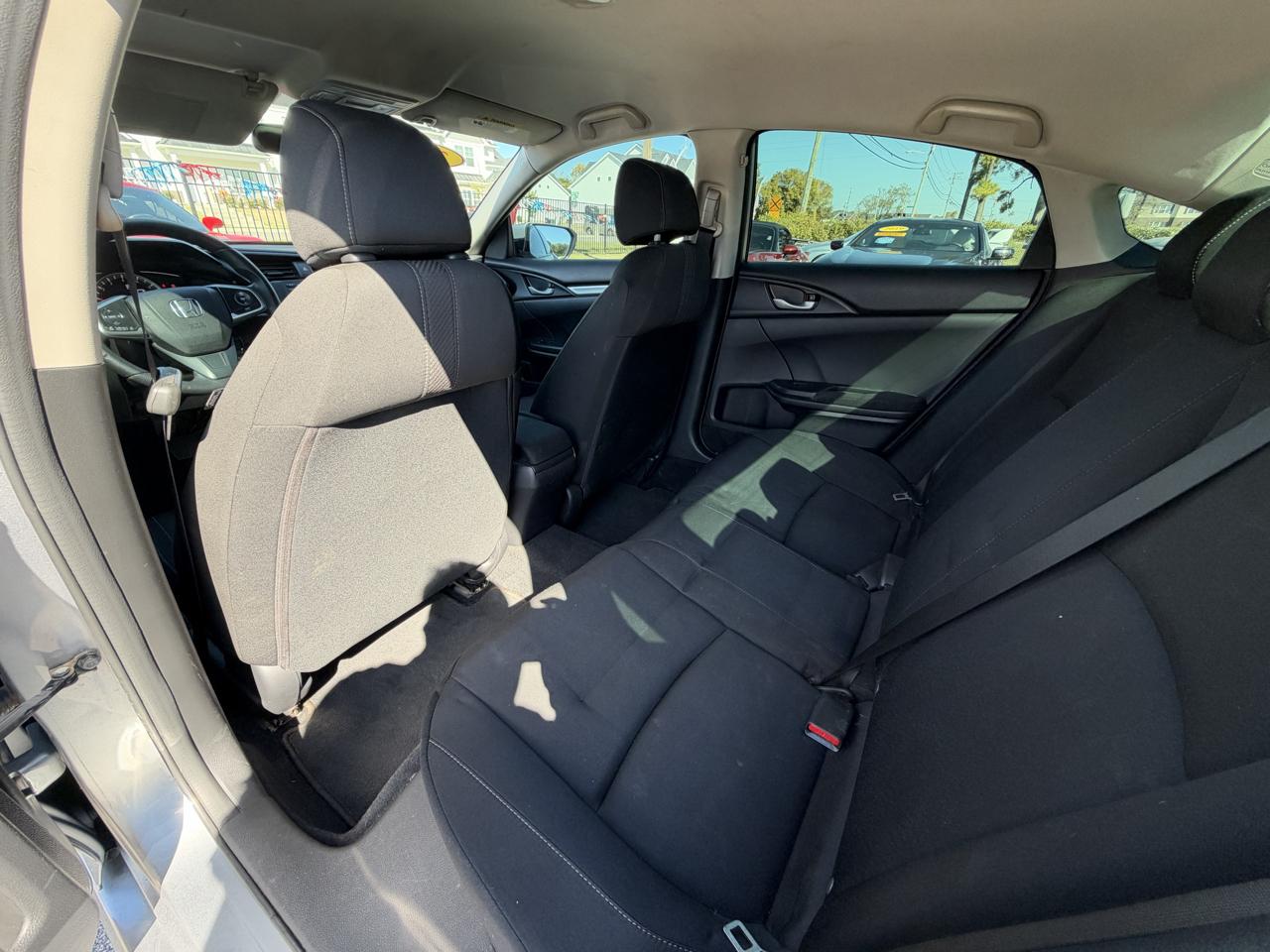Honda Civic 1.5 4-Door Sedan 2018