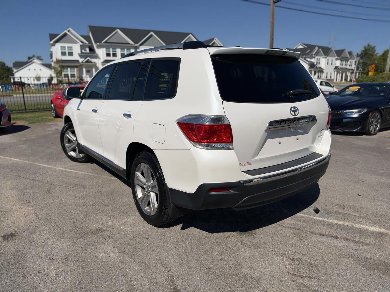 Toyota Highlander Limited 4WD 2013