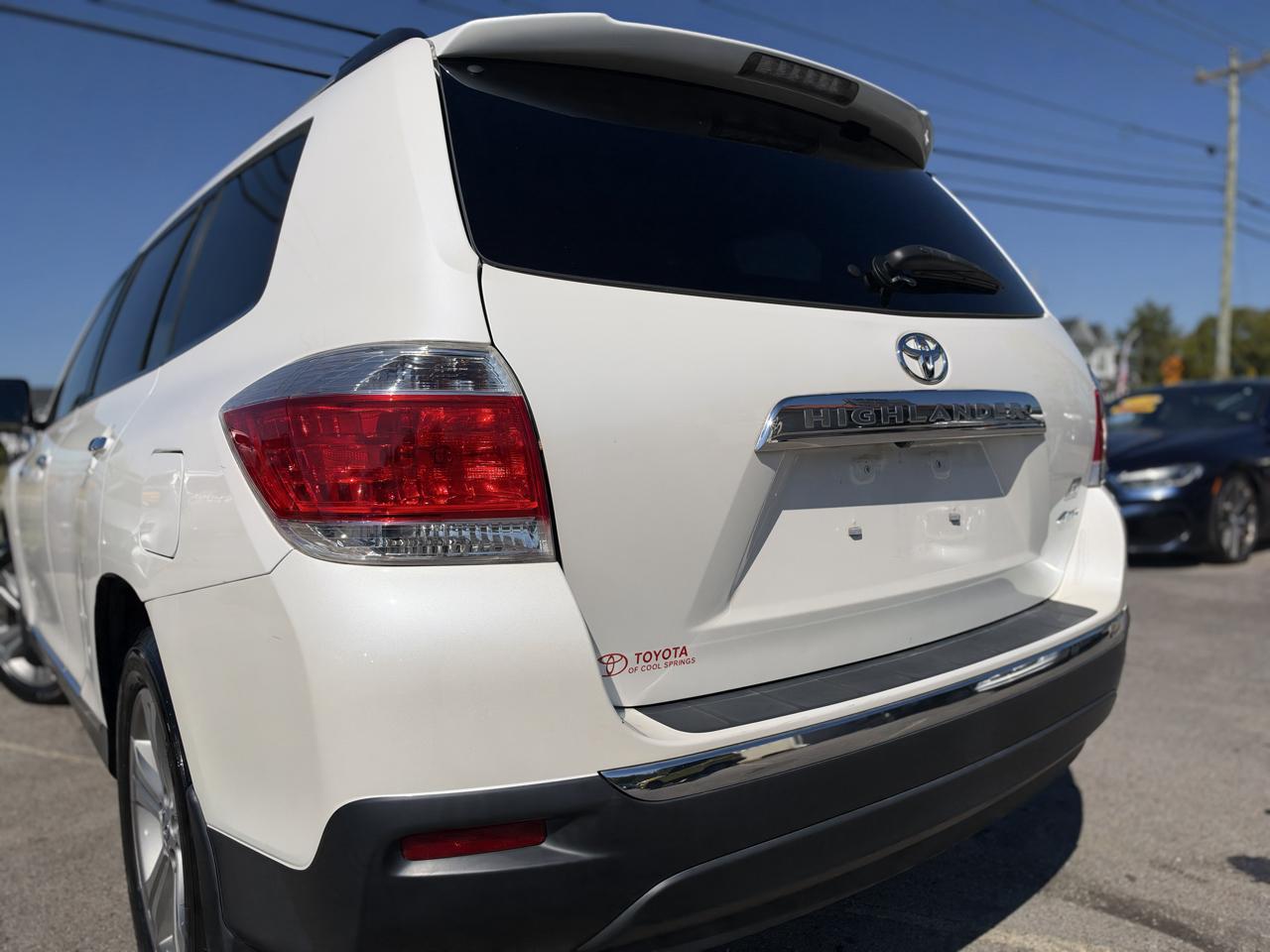 Toyota Highlander Limited 4WD 2013