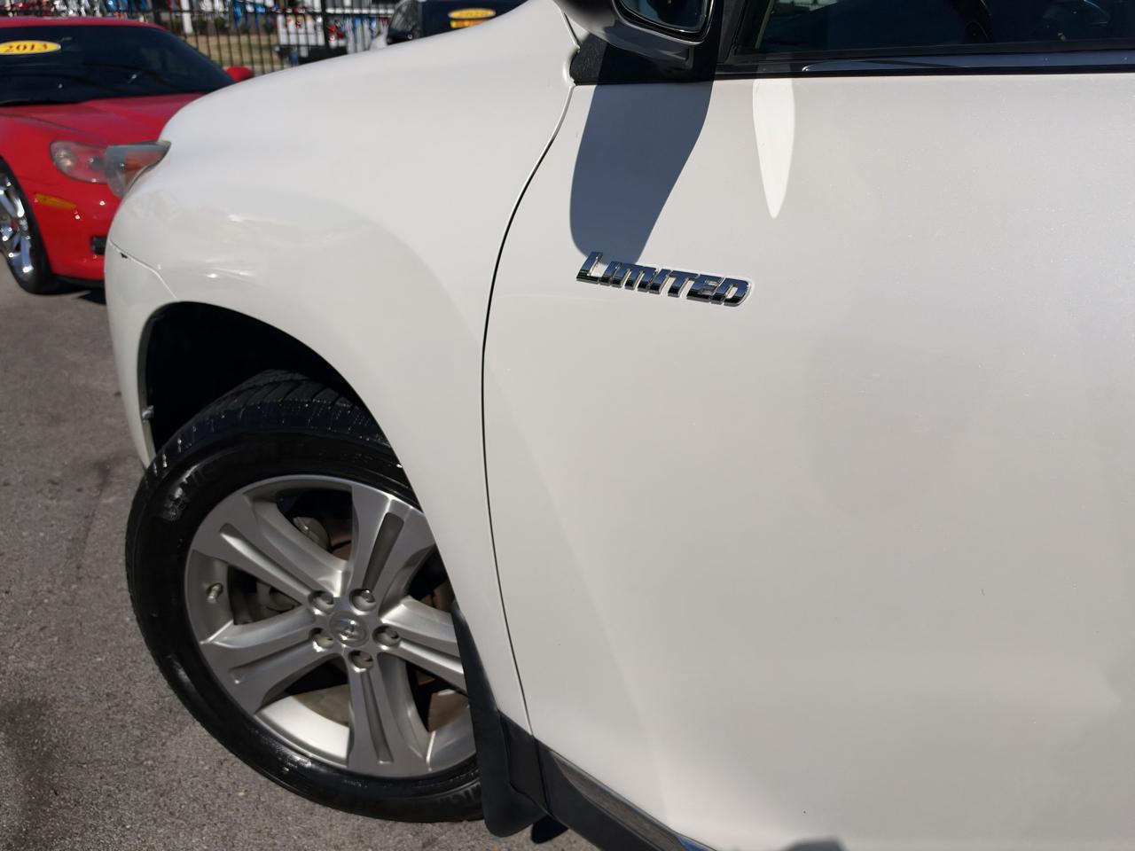 Toyota Highlander Limited 4WD 2013