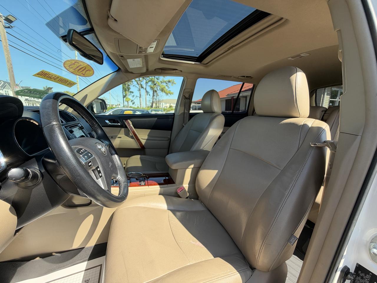 Toyota Highlander Limited 4WD 2013
