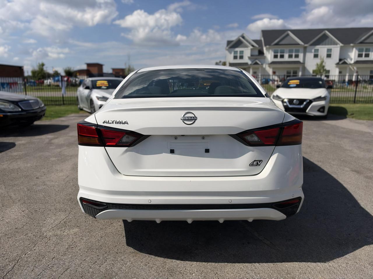 Nissan Altima 2.5 S 2024