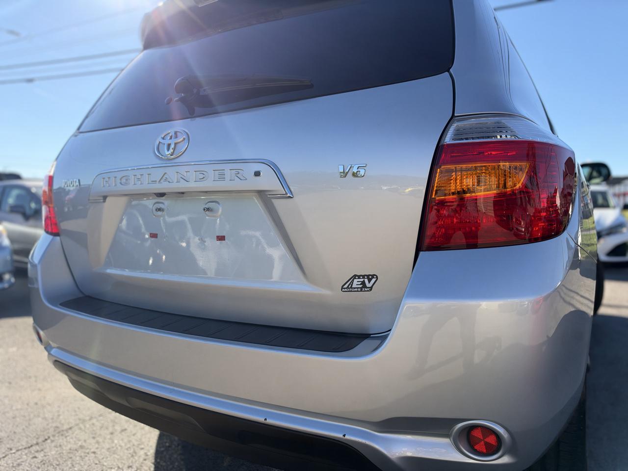 Toyota Highlander Limited 2WD 2008