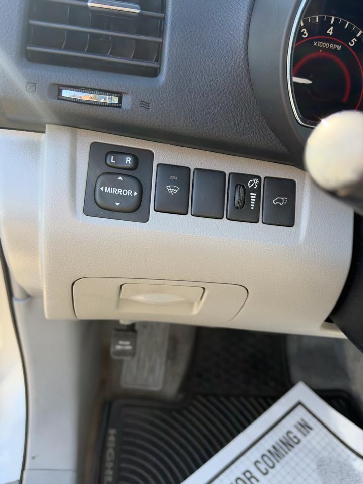 Toyota Highlander Limited 2WD 2008