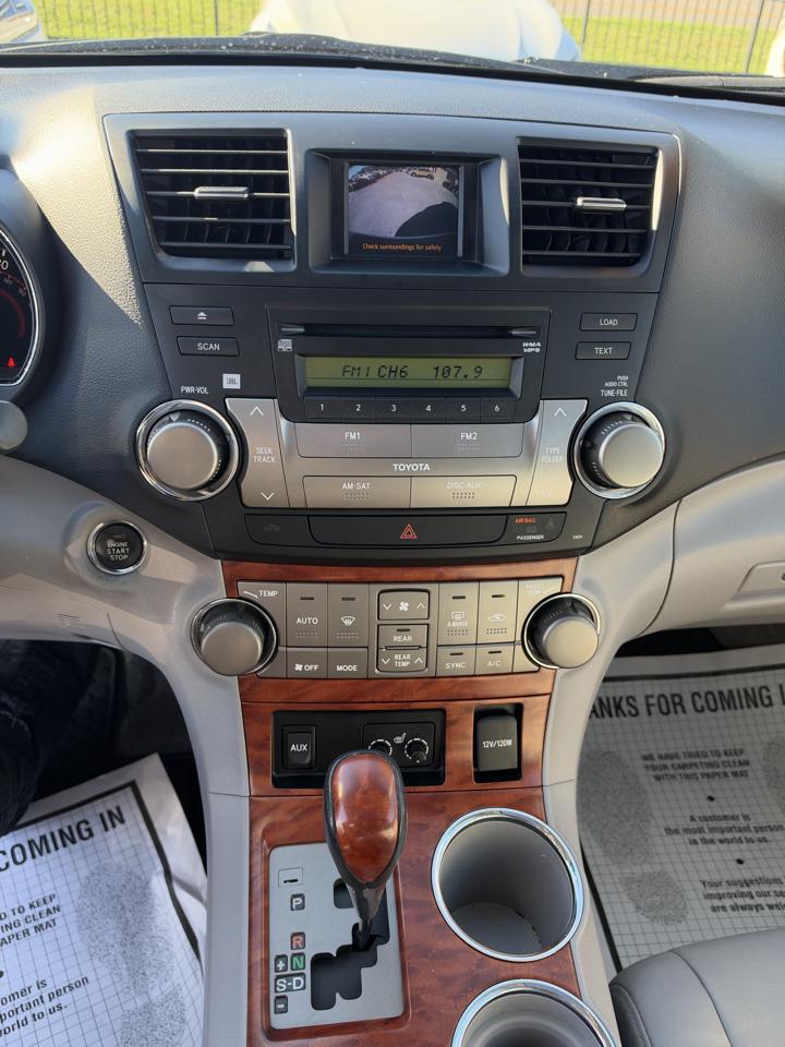 Toyota Highlander Limited 2WD 2008