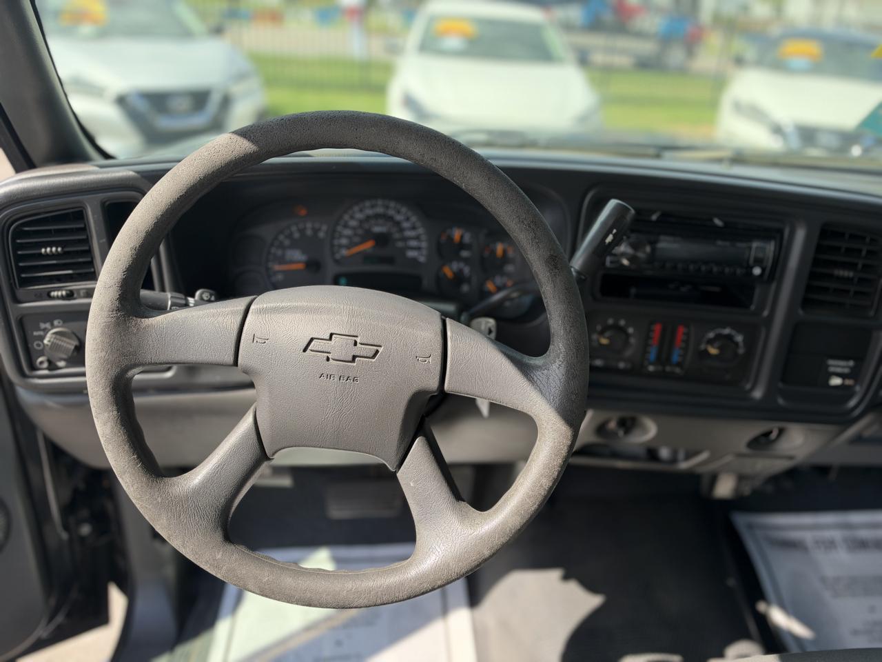 Chevrolet Silverado 1500 1LT Crew Cab 2WD 2003
