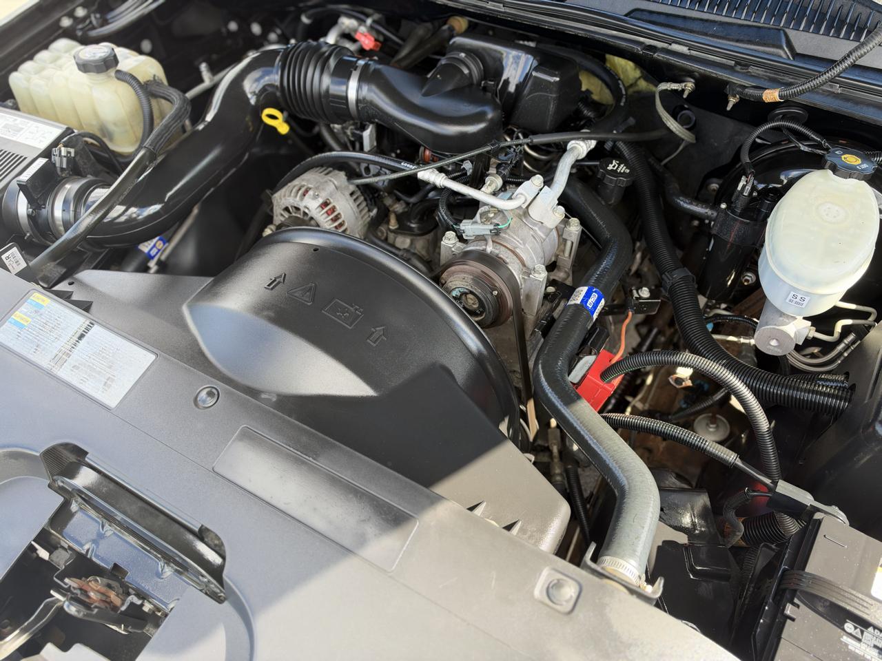 Chevrolet Silverado 1500 1LT Crew Cab 2WD 2003