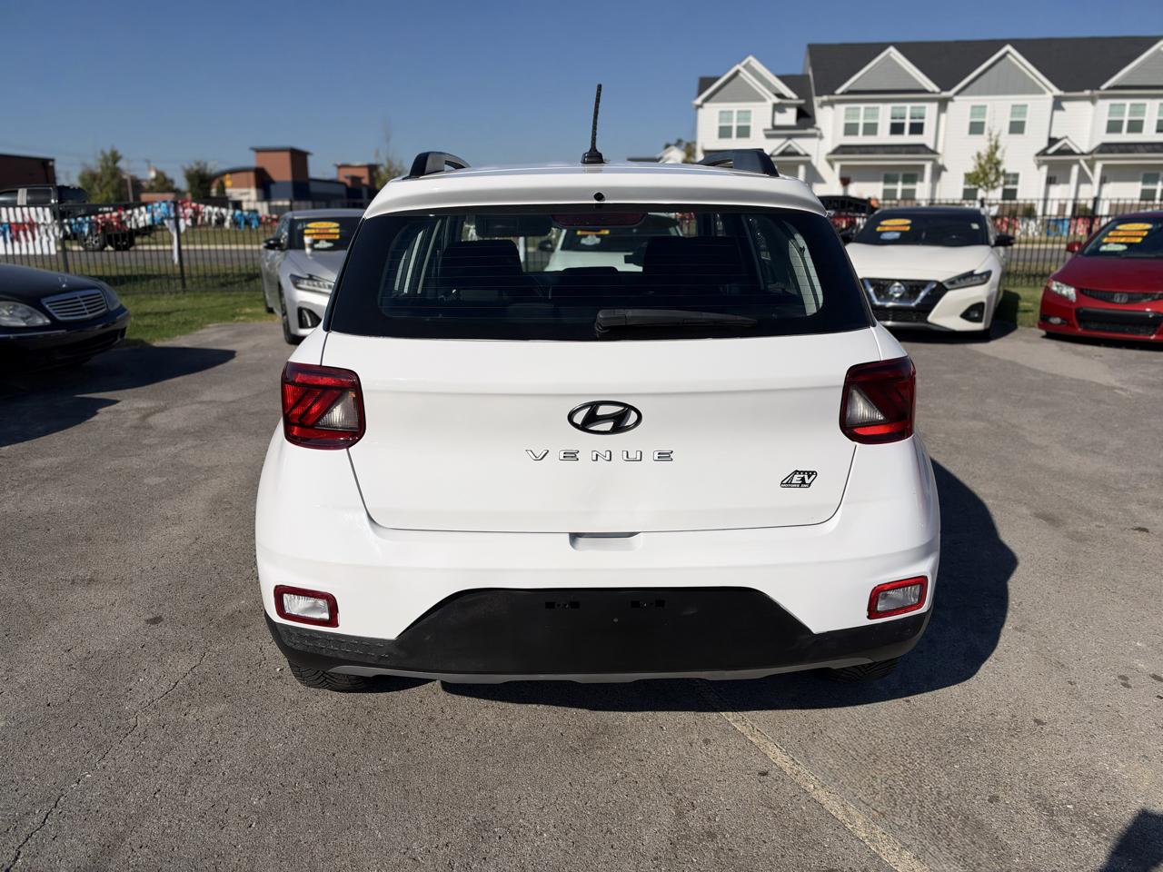 Hyundai Venue SEL 2025