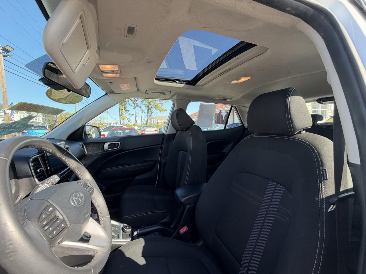 Hyundai Venue SEL 2025