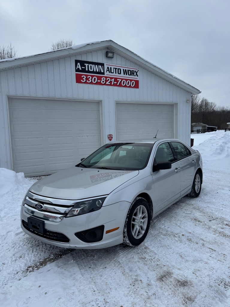 2012 Ford Fusion S