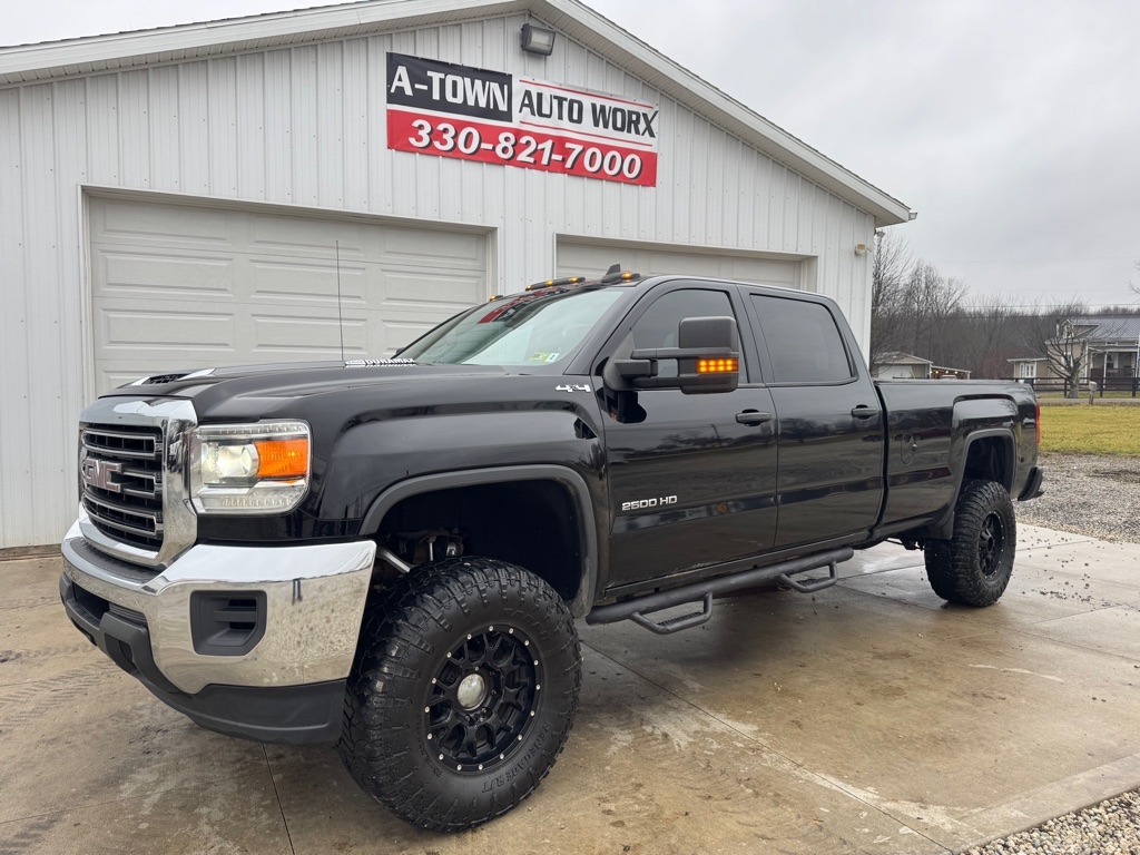 2019 GMC Sierra 2500HD Base's photo