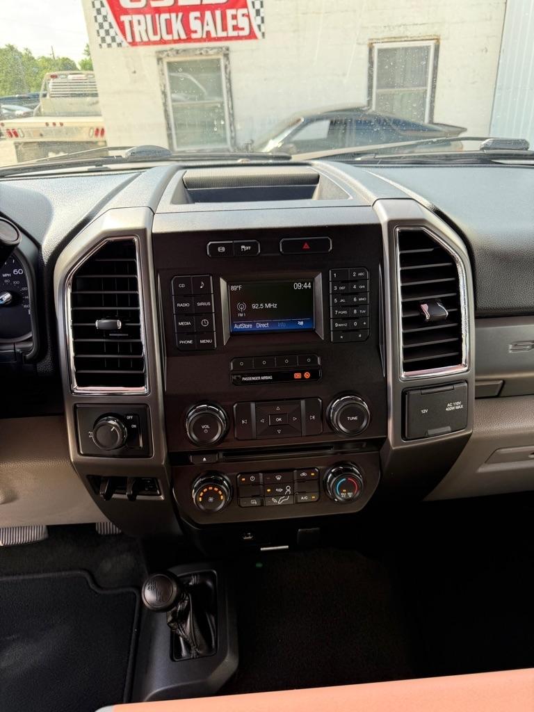 2017 Ford F-250 Super Duty XLT - Photo 13