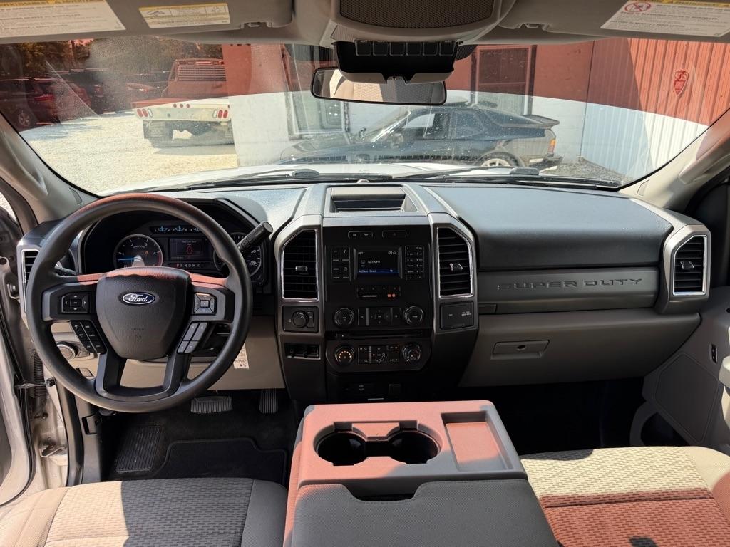 2017 Ford F-250 Super Duty XLT - Photo 14