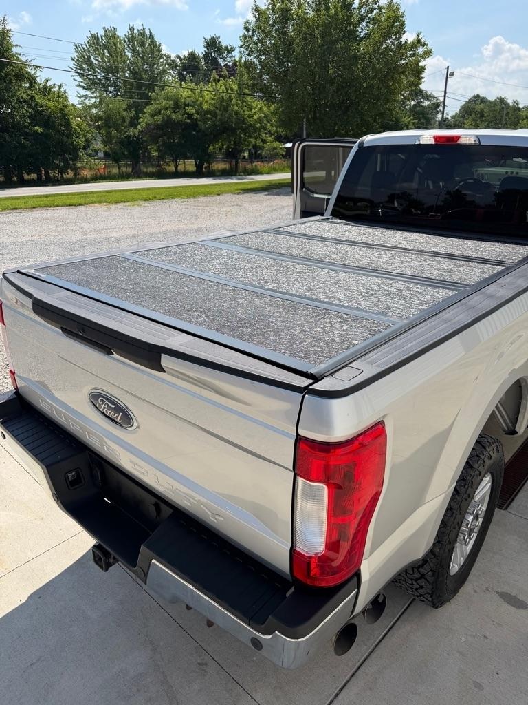 2017 Ford F-250 Super Duty XLT - Photo 16