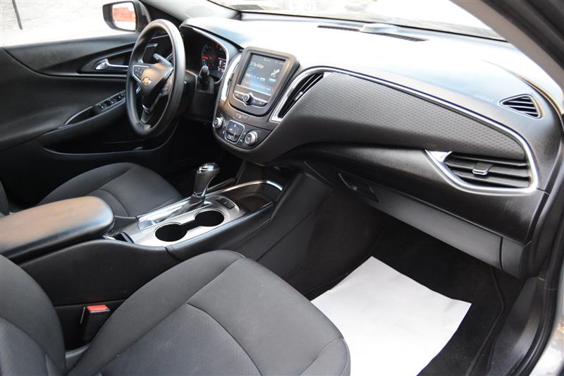 Chevrolet Malibu  2018 Chevrolet Malibu  2018