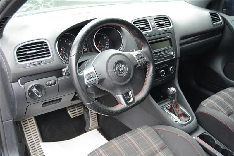 Volkswagen GTI  2013