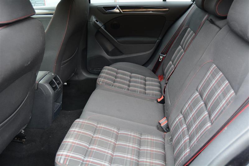 Volkswagen GTI  2013