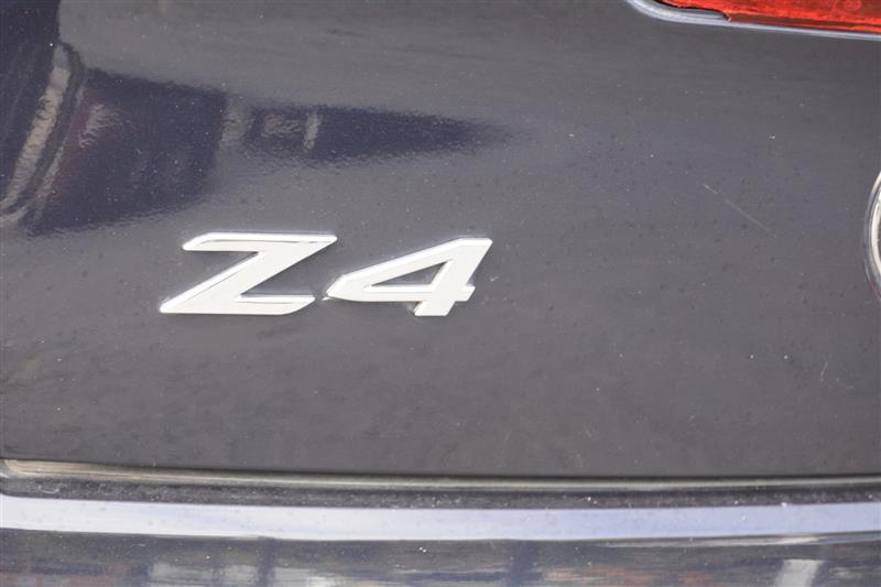 BMW Z4  2006 BMW Z4  2006