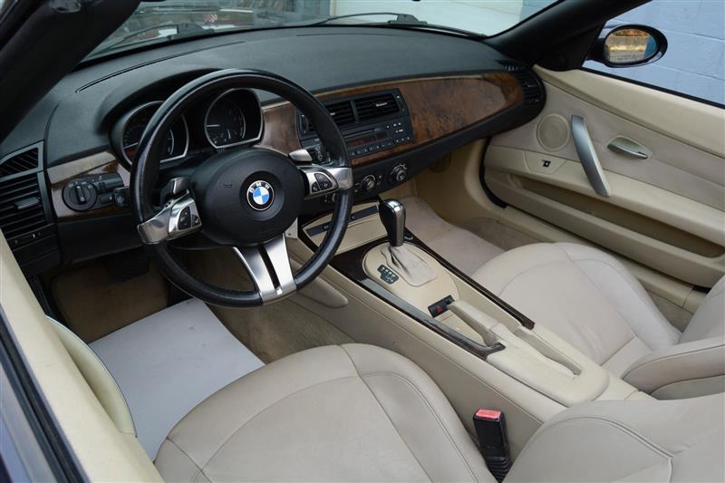 BMW Z4  2006 BMW Z4  2006