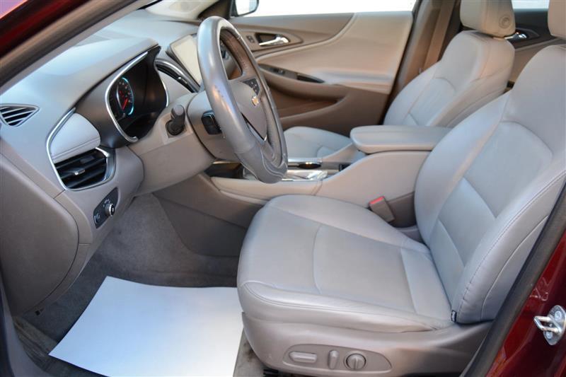 Chevrolet Malibu  2016