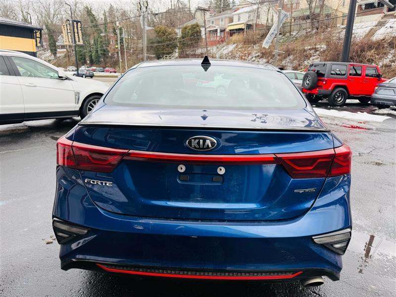 Kia Forte  2021