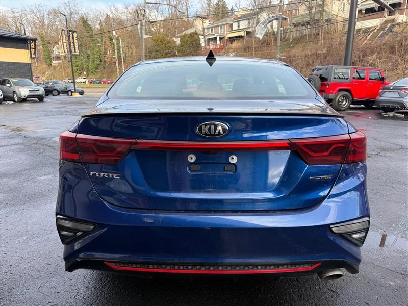 Kia Forte  2021