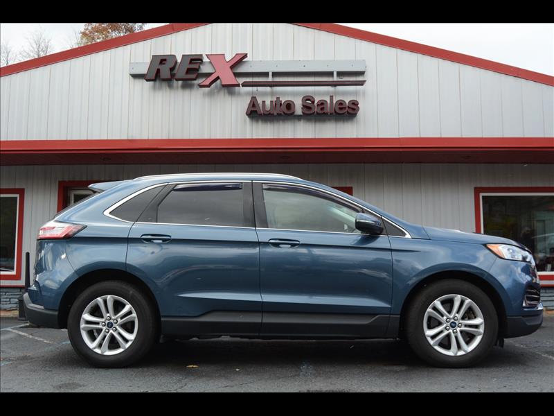 2019 Ford Edge SEL Sport Utility 4D