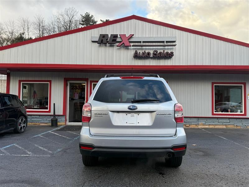 Subaru Forester  2015