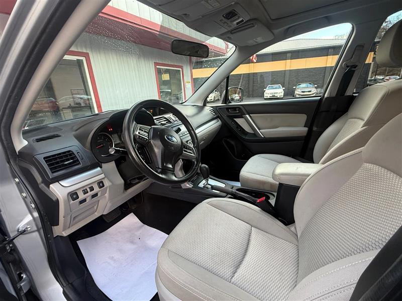 Subaru Forester  2015