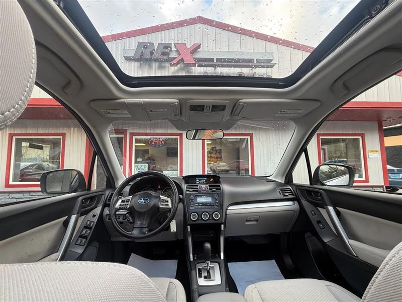 Subaru Forester  2015