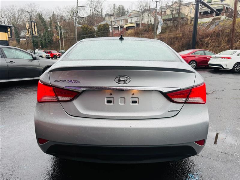 Hyundai Sonata  2014