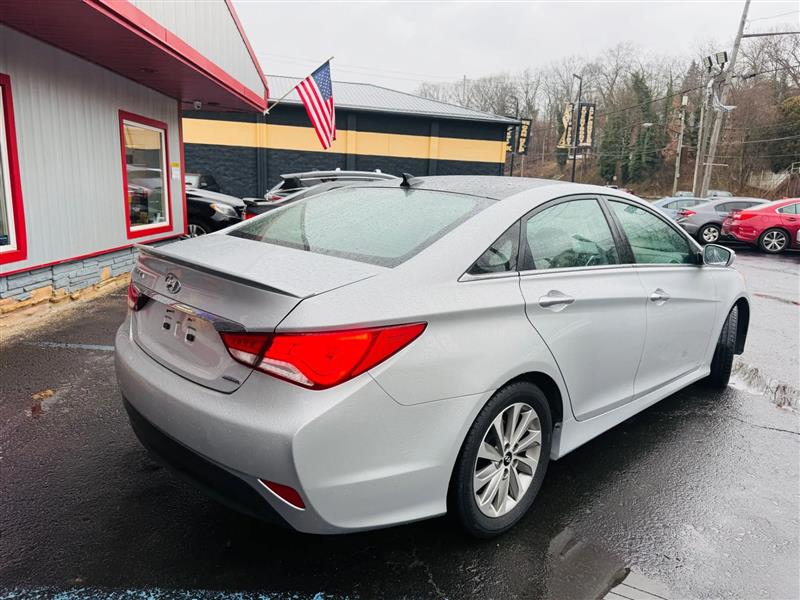 Hyundai Sonata  2014