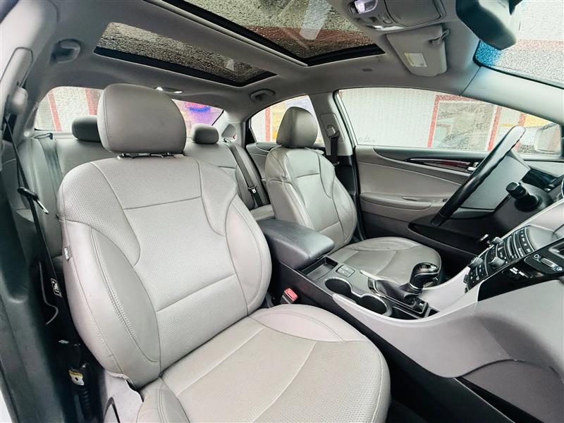 Hyundai Sonata  2014