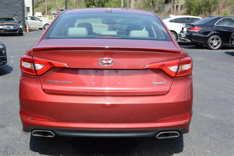 Hyundai Sonata  2016
