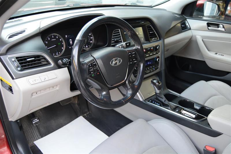 Hyundai Sonata  2016