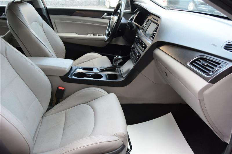 Hyundai Sonata  2016