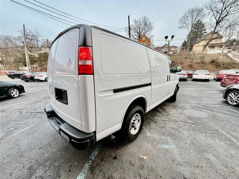 Chevrolet Express  2022
