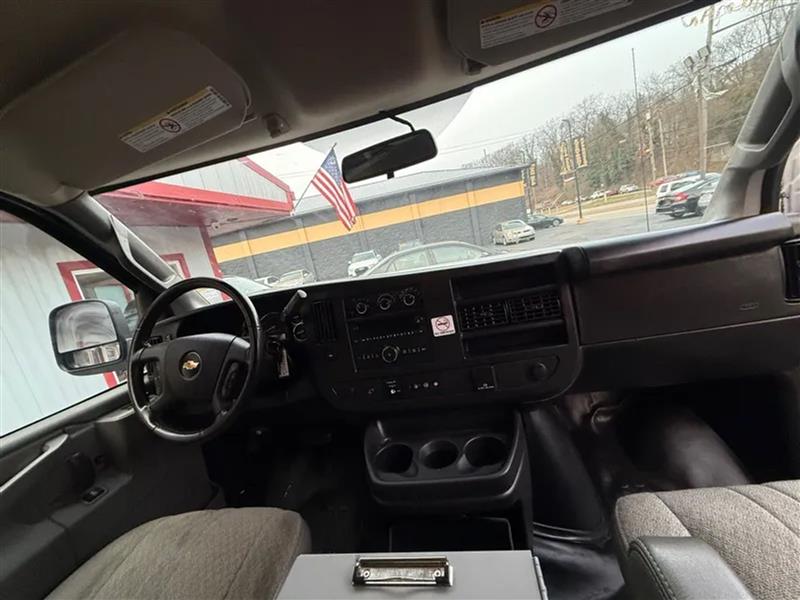 Chevrolet Express  2022