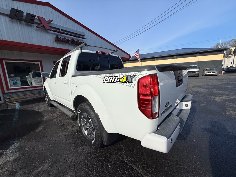 Nissan Frontier  2016