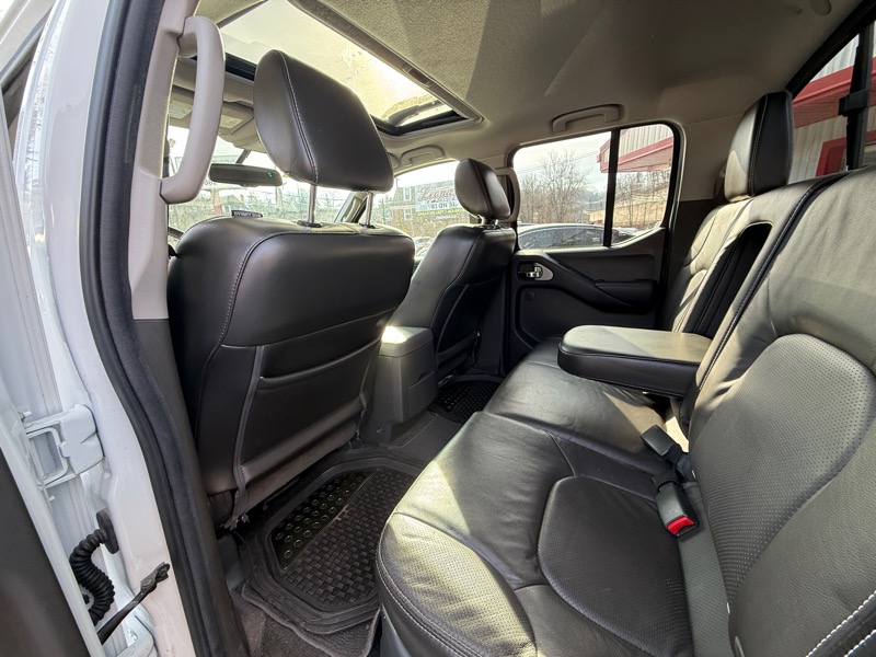 Nissan Frontier  2016