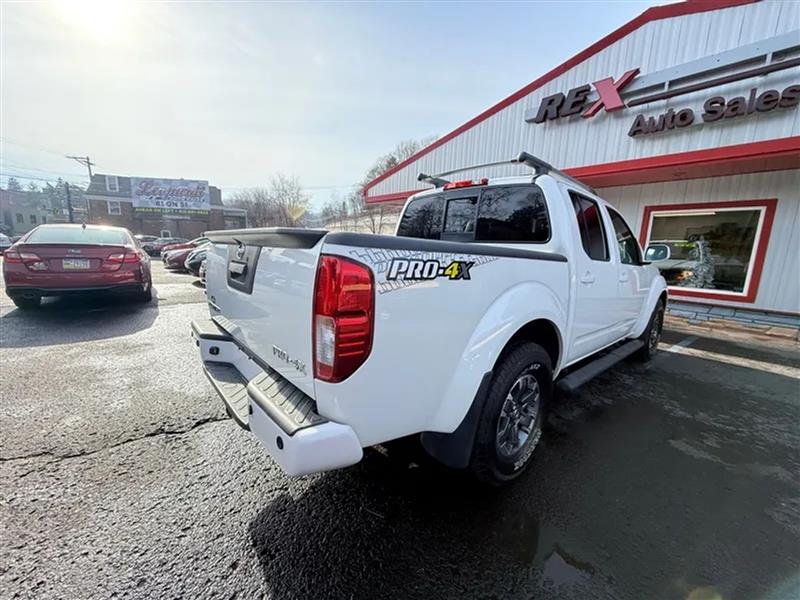 Nissan Frontier  2016