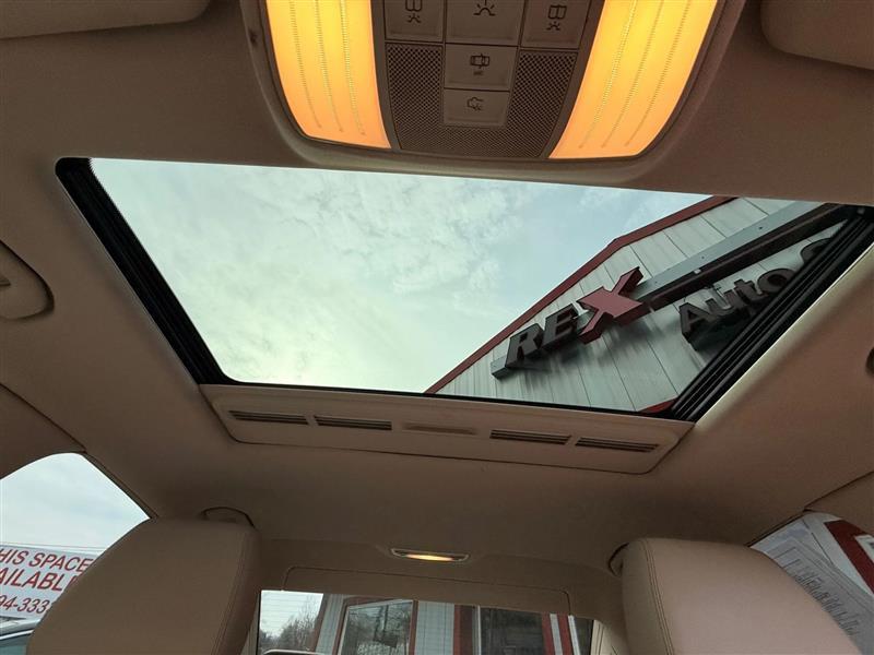 Mercedes-Benz E-Class  2015