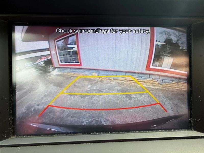 Hyundai Elantra  2020