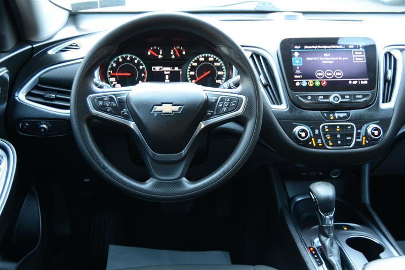 Chevrolet Malibu  2021