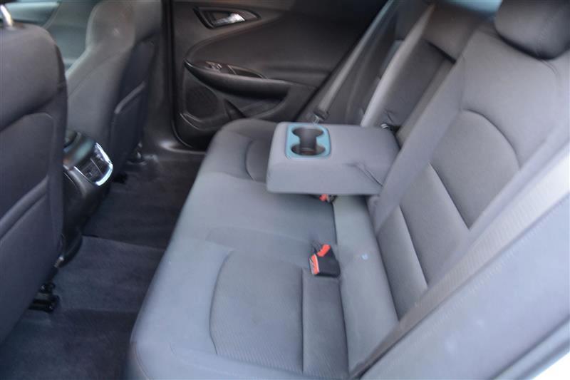 Chevrolet Malibu  2021